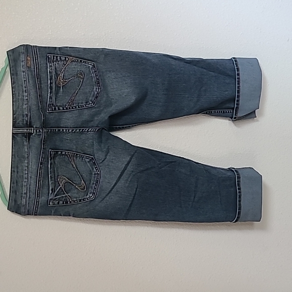 Early 2000s silver jeans capris - Picture 2 of 5